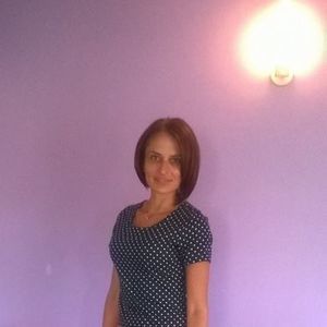 Meet your Posher, Monica emilia